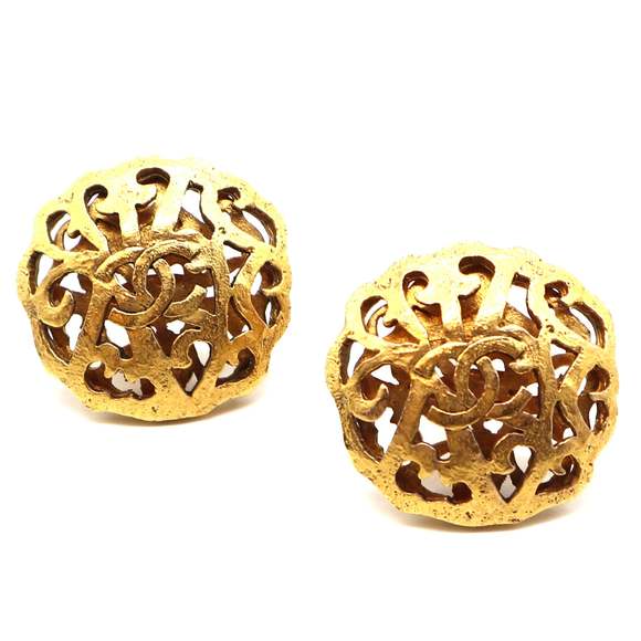 Chanel Gold Cutout CC Clip On Earrings - Picture 10 of 12